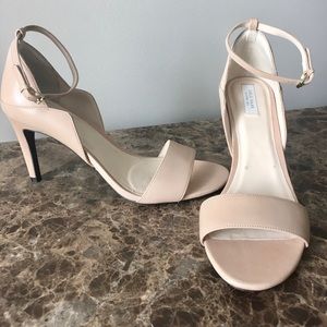 Tan open toed heels